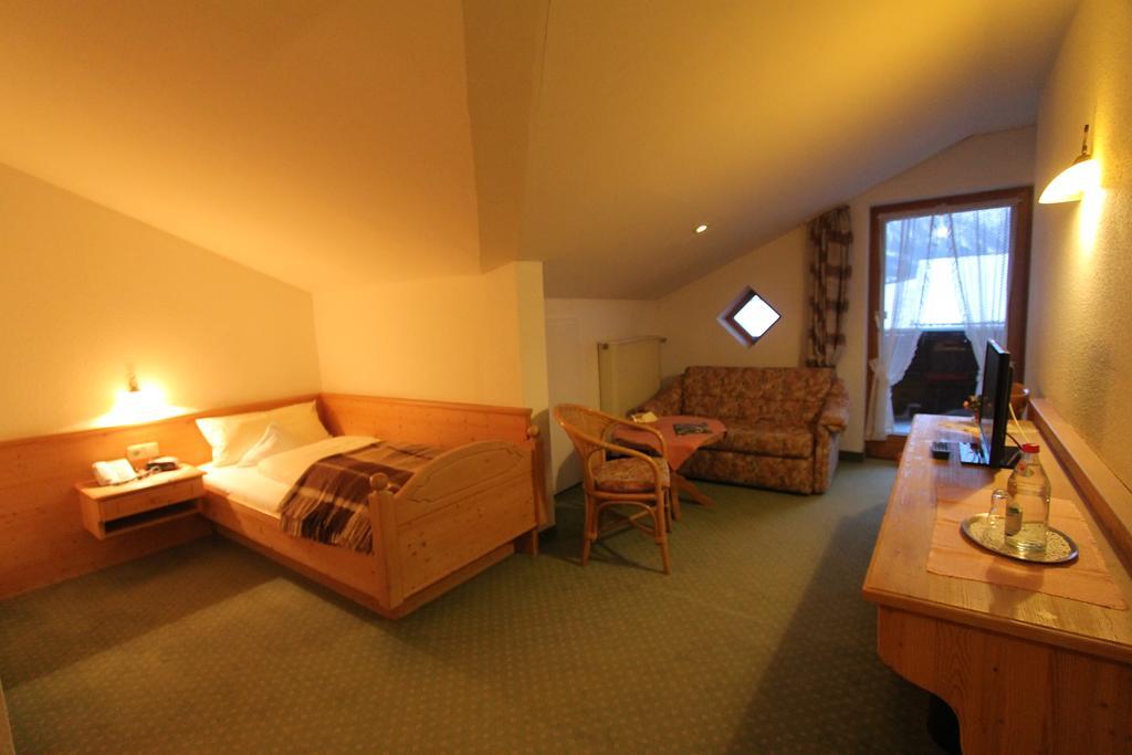 Reikartz Hotel Bergpanorama Пфронтен Экстерьер фото