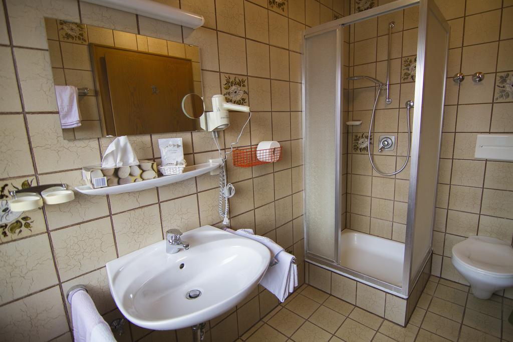 Reikartz Hotel Bergpanorama Пфронтен Экстерьер фото